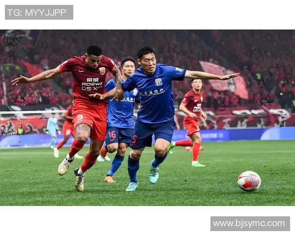 深圳佳兆与上海申花的激烈对决谁能在赛场上笑到最后